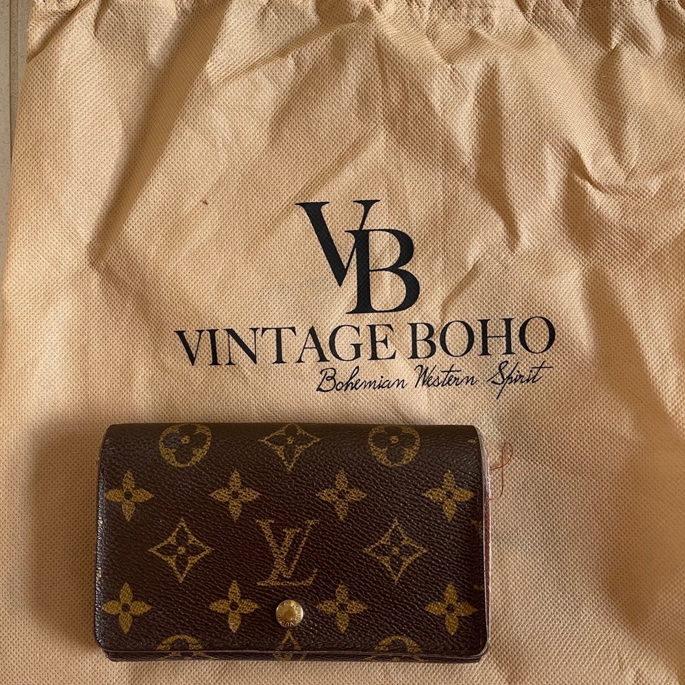 Authentic Louis Vuitton Wallet